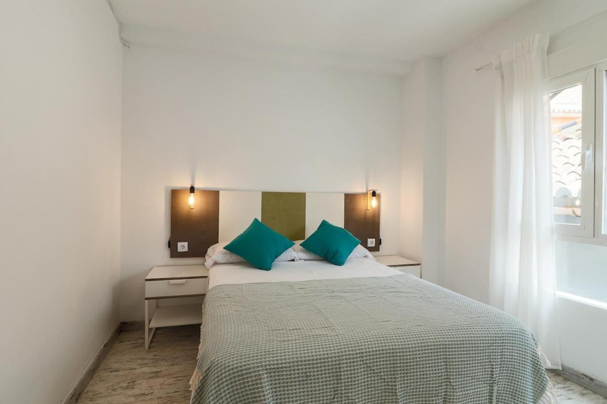 C91 - Two Bedroom Next To Alcazaba Appartamento